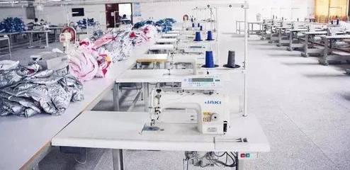 服装车间精益生产七大流水线布局图解析 如何选择最科学的专业设计方案